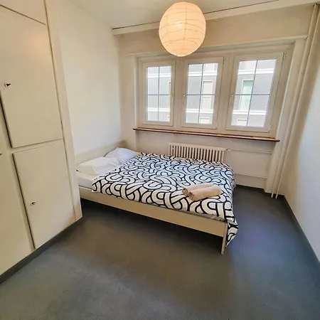 Apartment 5 Bedroom Center With Balcony Dorf - Self Checkin Zurich