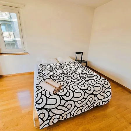 5 Bedroom Center With Balcony Dorf - Self Checkin *