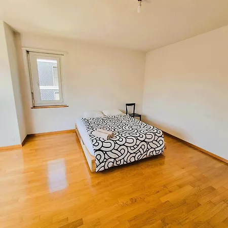 Apartment 5 Bedroom Center With Balcony Dorf - Self Checkin *