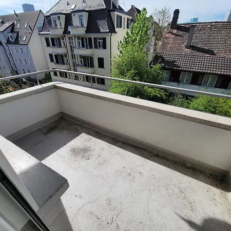 5 Bedroom Center With Balcony Dorf