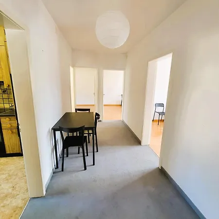 5 Bedroom Center With Balcony Dorf - Self Checkin Curych